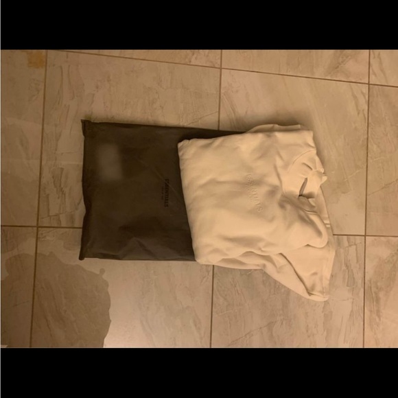 Essentials fog relaxed egg shell - Picture 7 of 7